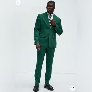 Mens 44R 38X32 green suit / NEW